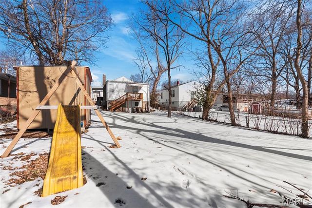 10532 Decker Avenue, St Louis, MO 63114