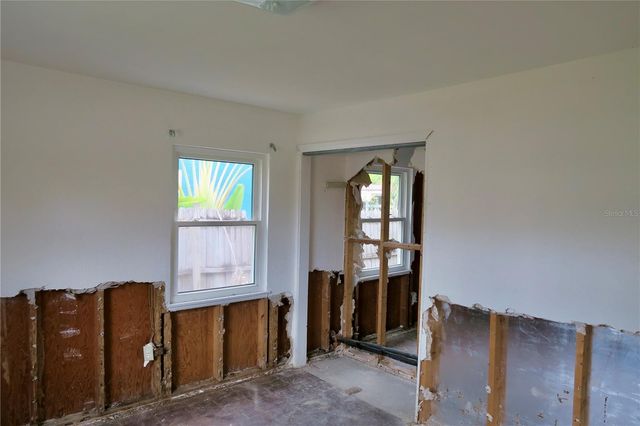 2654 MIRIAM STREET S, Gulfport, FL 33711