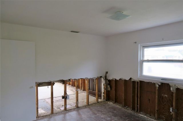 2654 MIRIAM STREET S, Gulfport, FL 33711