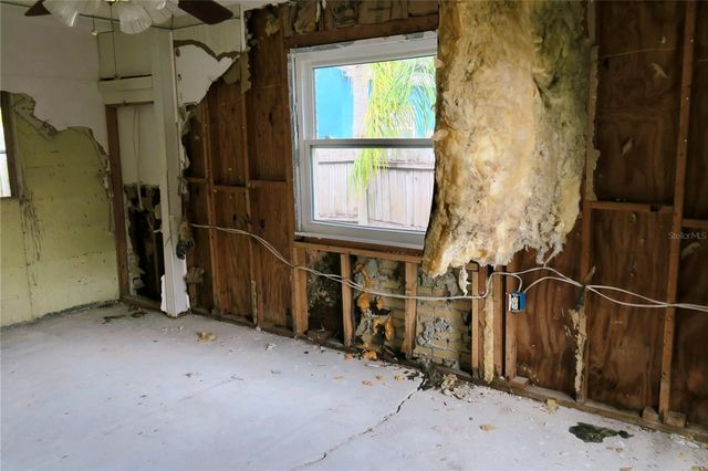 2654 MIRIAM STREET S, Gulfport, FL 33711