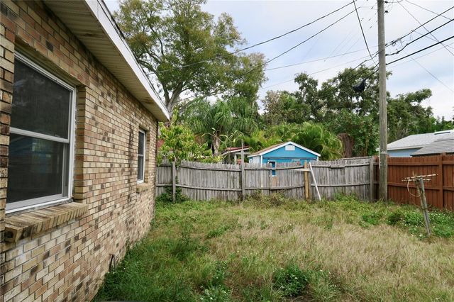 2654 MIRIAM STREET S, Gulfport, FL 33711