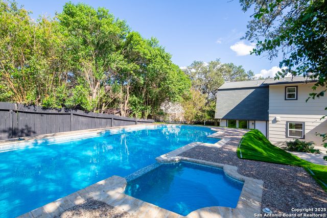 15611 Heimer, San Antonio, TX 78232