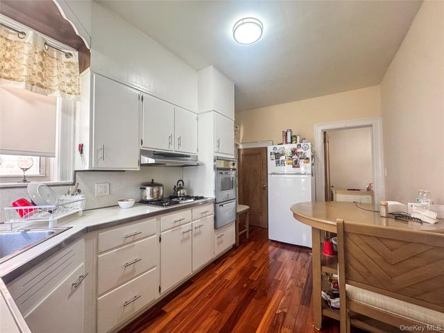 2021 Haight Avenue, Bronx, NY 10461