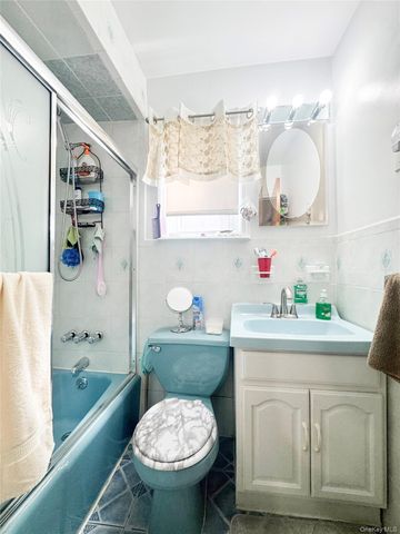 2021 Haight Avenue, Bronx, NY 10461