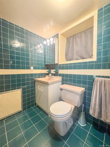 2021 Haight Avenue, Bronx, NY 10461