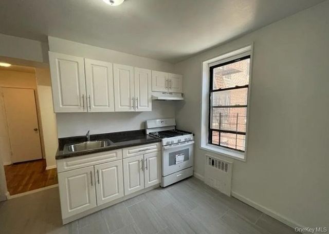 108-50 62 Drive 4R, Forest Hills, NY 11375