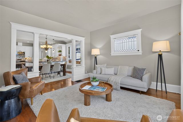 409 NE 60th Street, Seattle, WA 98115