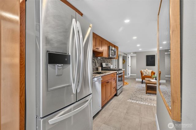 409 NE 60th Street, Seattle, WA 98115