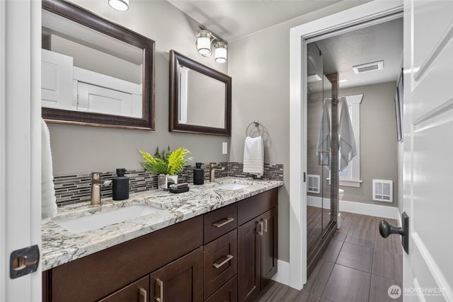 409 NE 60th Street, Seattle, WA 98115