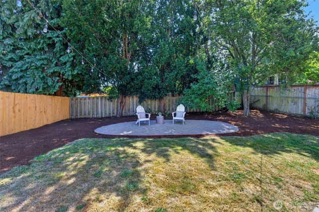 409 NE 60th Street, Seattle, WA 98115