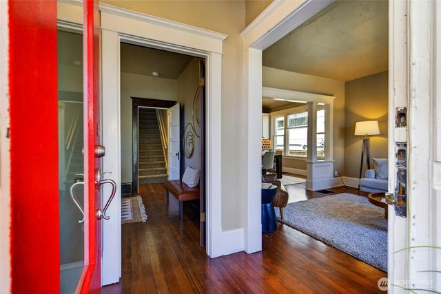 409 NE 60th Street, Seattle, WA 98115