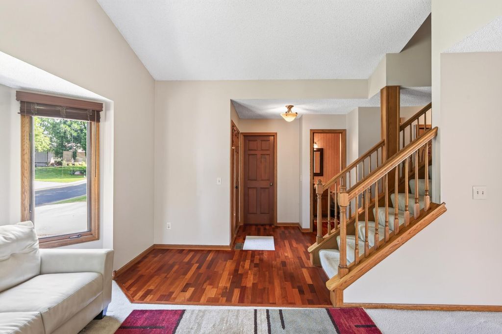 14025 87th Avenue N, Maple Grove, MN 55369 — photo 4