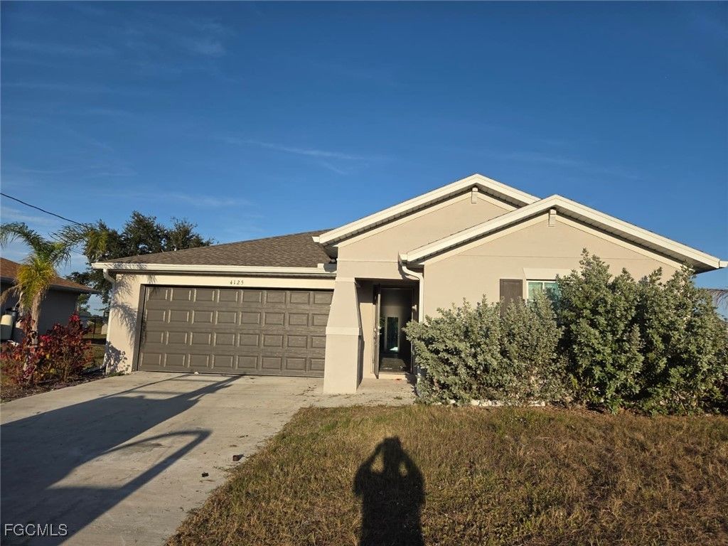 4125 NE 15th PL, Cape Coral, FL 33909