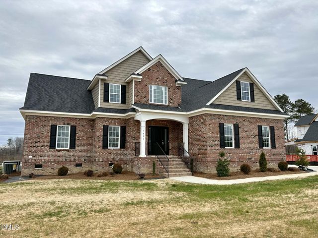 7491 Sweetwater Drive, Nashville, NC 27856