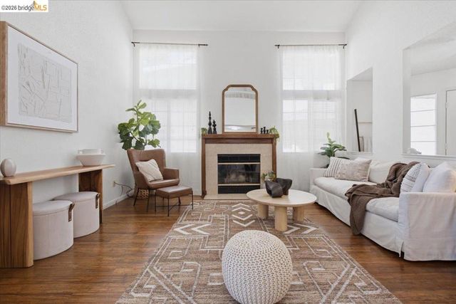 1025 Pinehurst Court, Concord, CA 94521