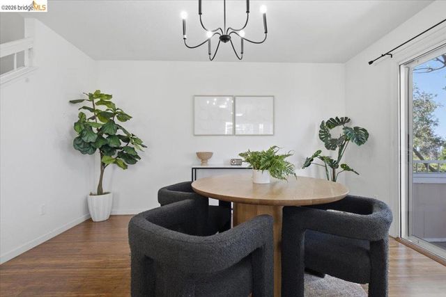 1025 Pinehurst Court, Concord, CA 94521