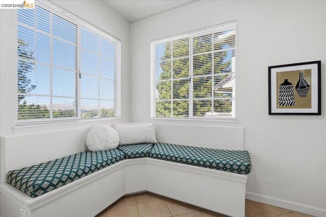1025 Pinehurst Court, Concord, CA 94521