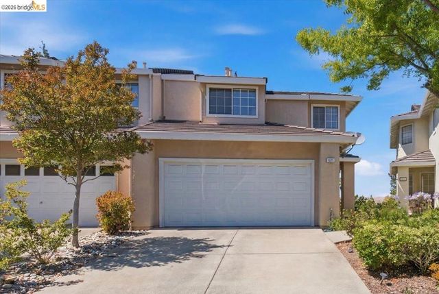 1025 Pinehurst Court, Concord, CA 94521
