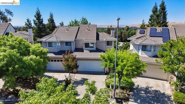 1025 Pinehurst Court, Concord, CA 94521