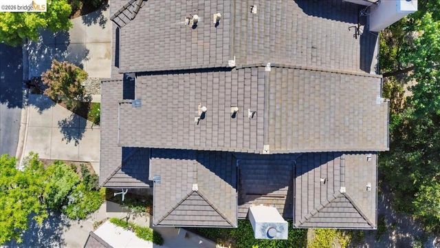 1025 Pinehurst Court, Concord, CA 94521