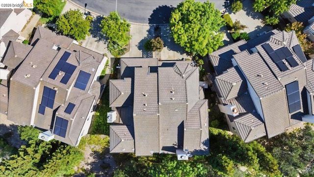 1025 Pinehurst Court, Concord, CA 94521