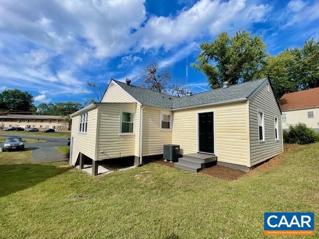 228 BERRY ST, Orange, VA 22960