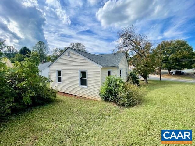 228 BERRY ST, Orange, VA 22960