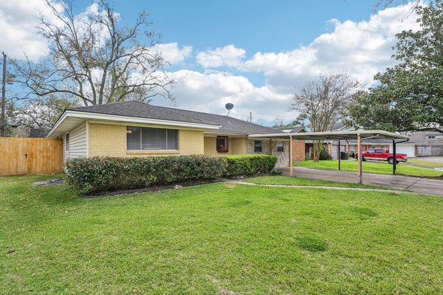 9631 Carousel Lane, Houston, TX 77080