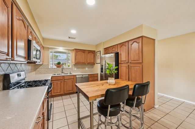 9631 Carousel Lane, Houston, TX 77080