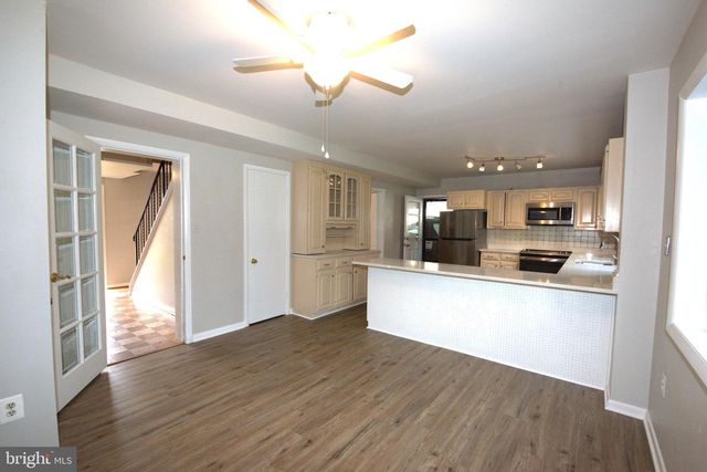 6933 TYNDALE ST, Mclean, VA 22101