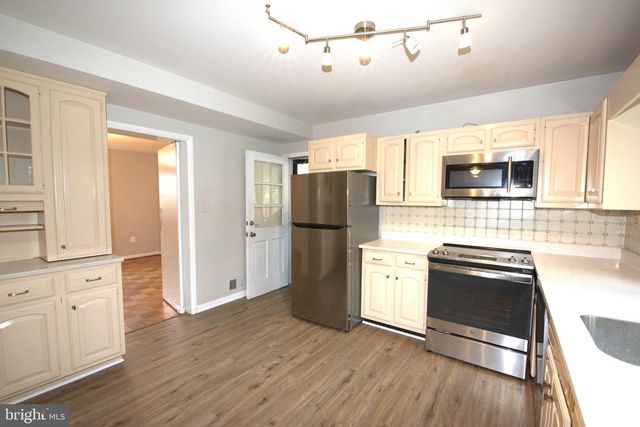 6933 TYNDALE ST, Mclean, VA 22101