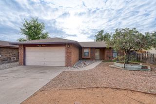 6212 Prairie Sage Drive NW, Albuquerque, NM 87120