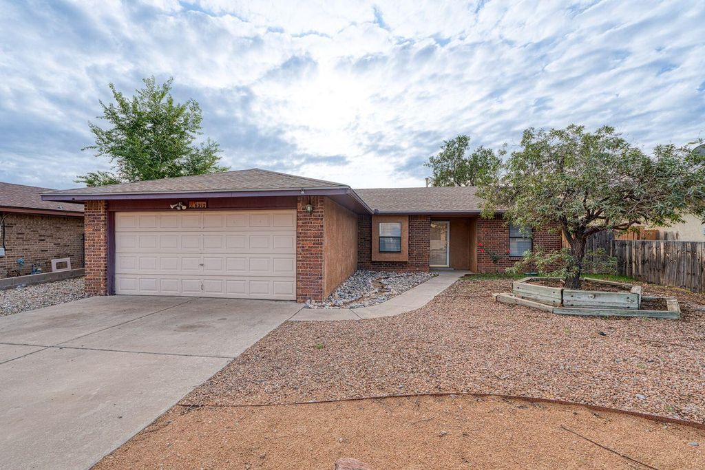 6212 Prairie Sage Drive NW, Albuquerque, NM 87120
