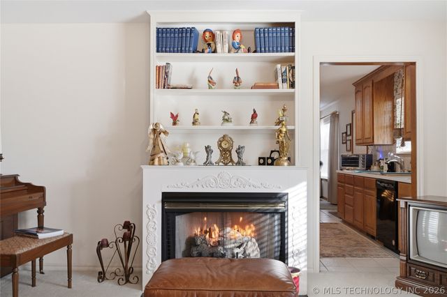 9867 S Maybelle Avenue, Jenks, OK 74037