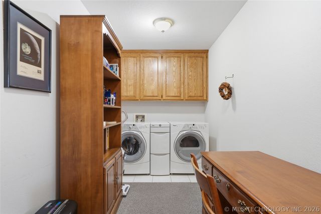 9867 S Maybelle Avenue, Jenks, OK 74037