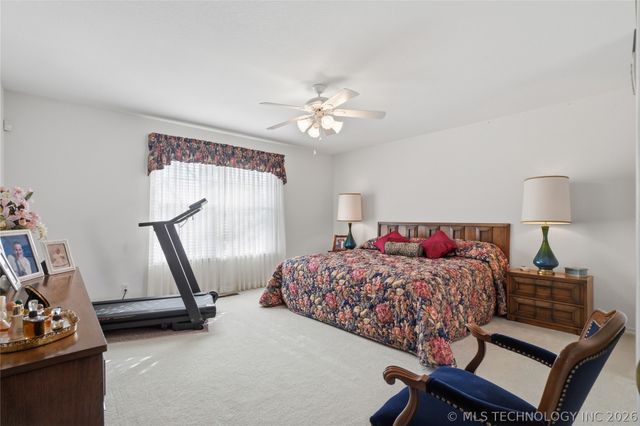 9867 S Maybelle Avenue, Jenks, OK 74037