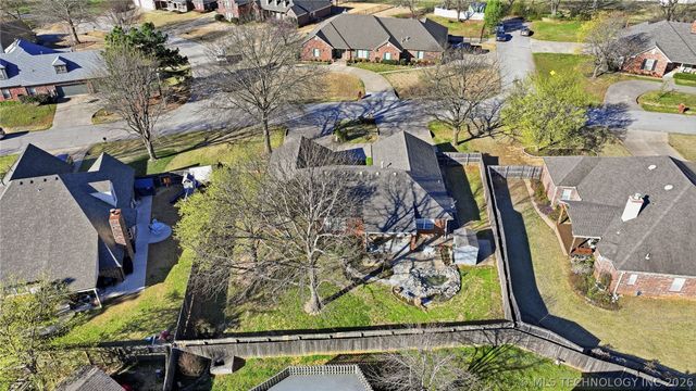 9867 S Maybelle Avenue, Jenks, OK 74037