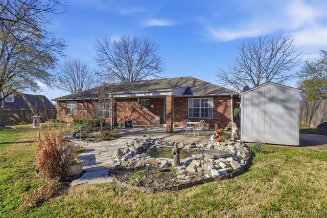 9867 S Maybelle Avenue, Jenks, OK 74037
