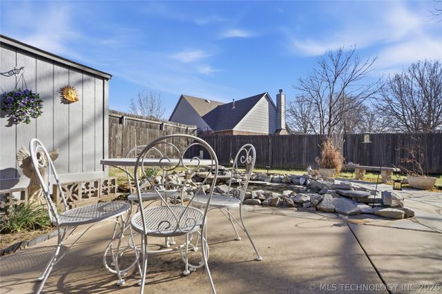 9867 S Maybelle Avenue, Jenks, OK 74037