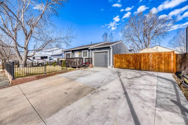 19093 E 22nd Drive, Aurora, CO 80011