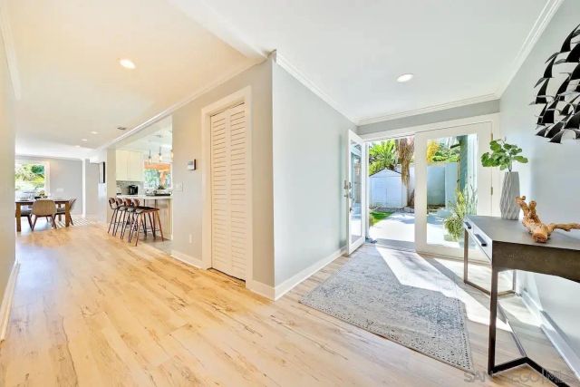 7904 Calle De La Plata, La Jolla, CA 92037