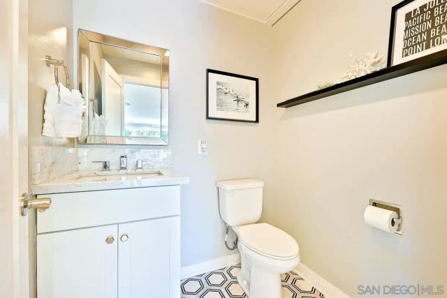 7904 Calle De La Plata, La Jolla, CA 92037
