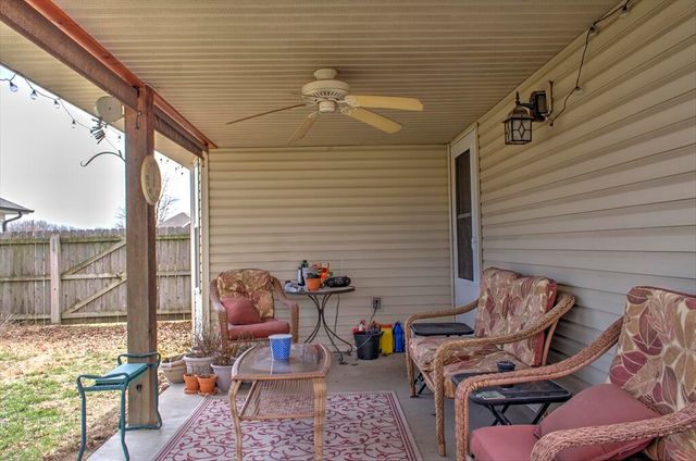 517 Osage Road, Willard, MO 65781