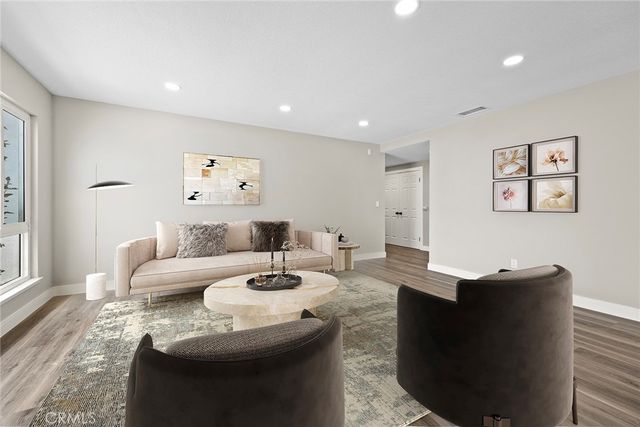 5032 E Holbrook Street, Anaheim Hills, CA 92807
