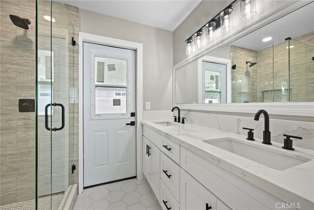 5032 E Holbrook Street, Anaheim Hills, CA 92807