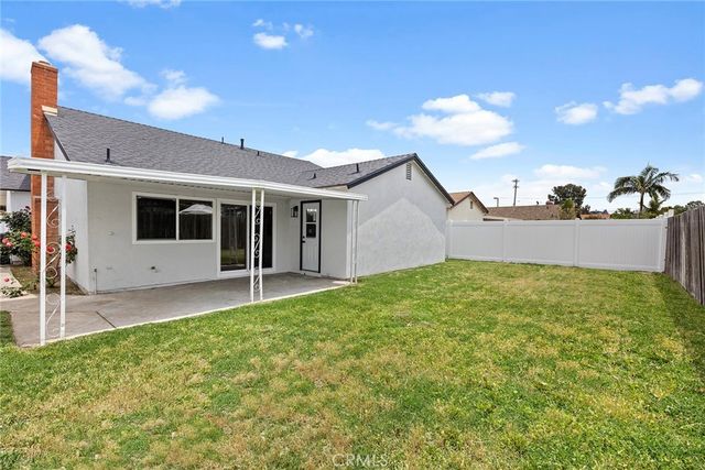 5032 E Holbrook Street, Anaheim Hills, CA 92807