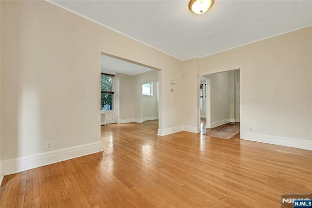 200-202 Oak Street, Weehawken, NJ 07086
