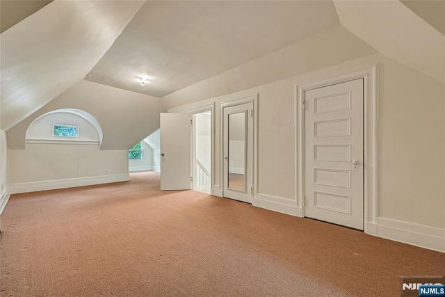 200-202 Oak Street, Weehawken, NJ 07086