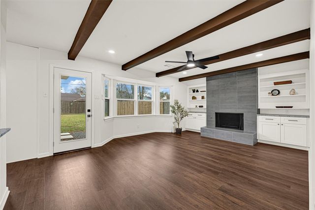 435 Bayou View Drive, El Lago, TX 77586