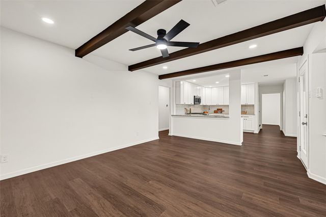 435 Bayou View Drive, El Lago, TX 77586